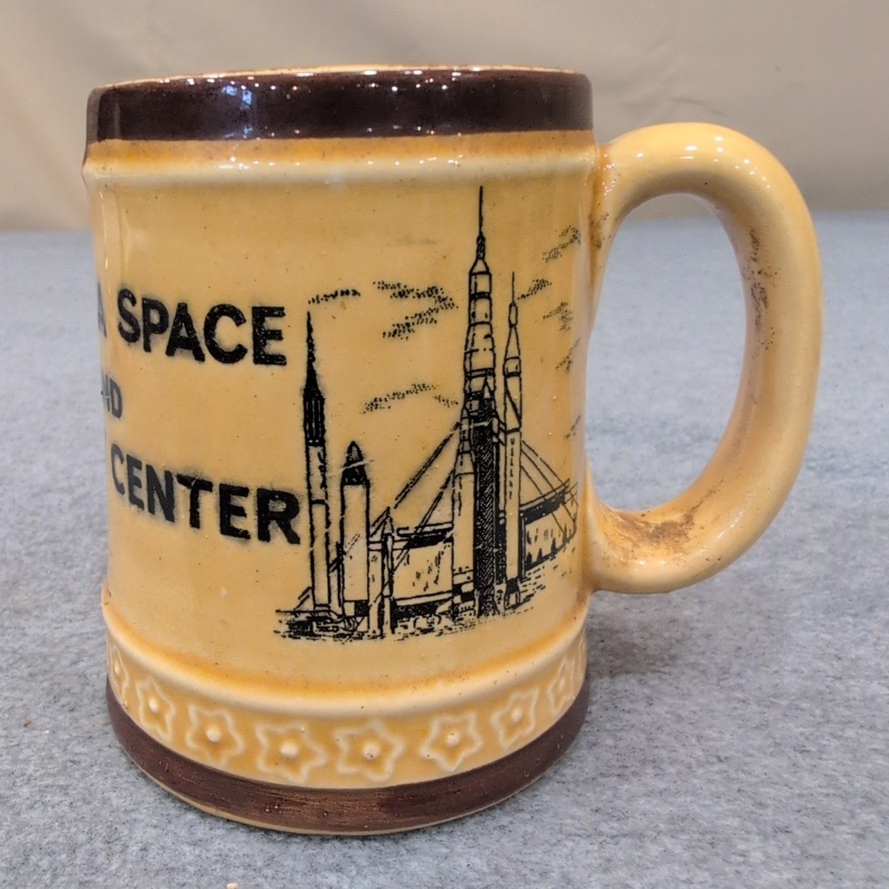 Alabama Space and Rocket Center Mug Yellow Ceramic Rocket‎ Ship Graphic Souvenir - Picture 2 of 6